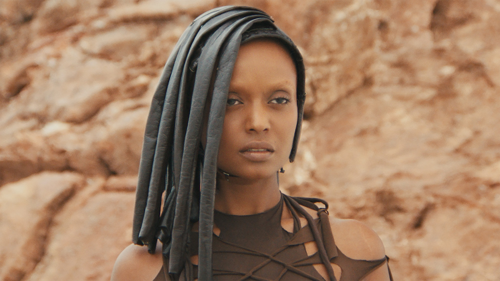Ricompare Kelela. Guarda il video di “Washed Away”