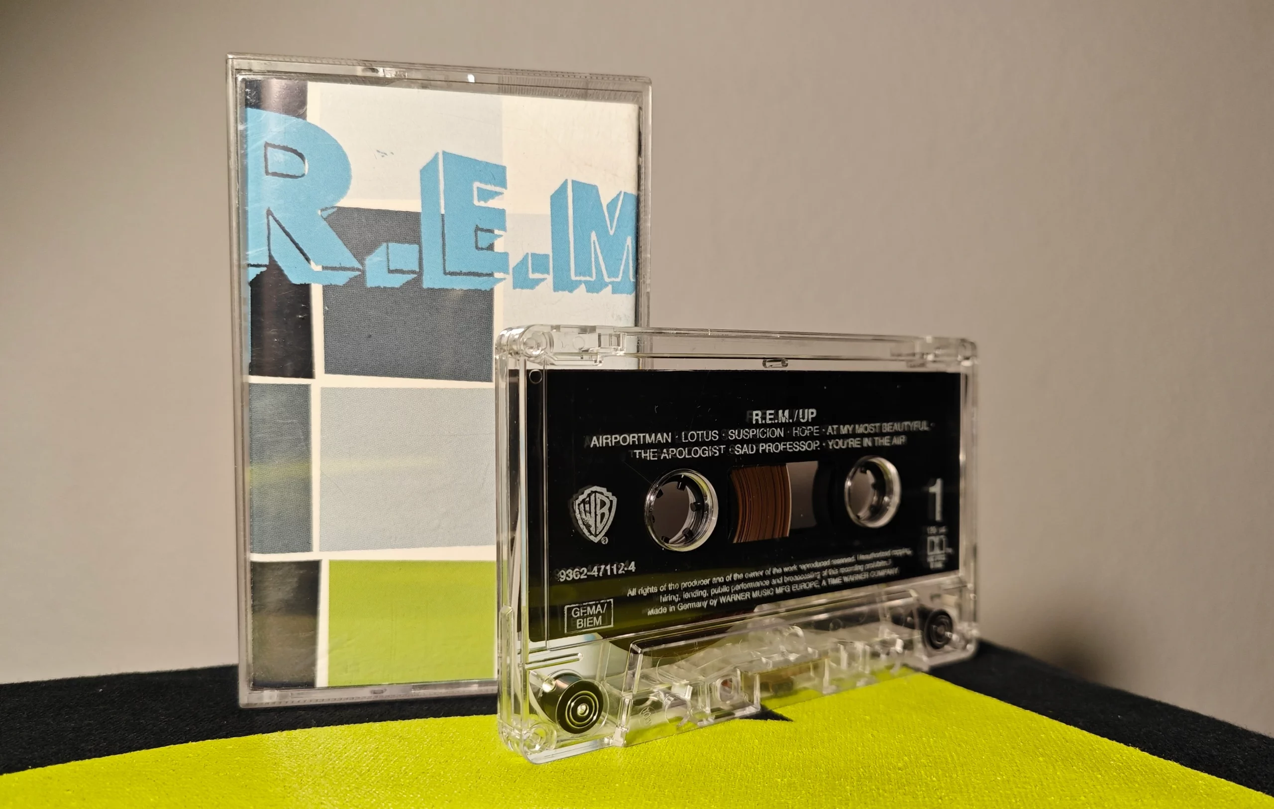 “Up”, quando i R.E.M. diventarono un cane a tre zampe