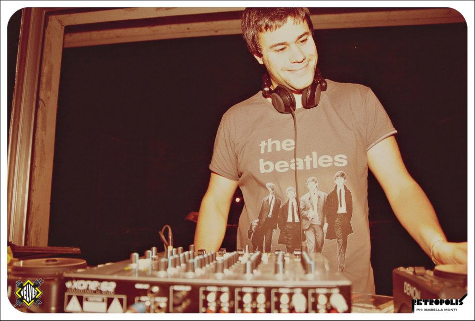 316968_316074835072230_161022693910779_1315009_934330267_n