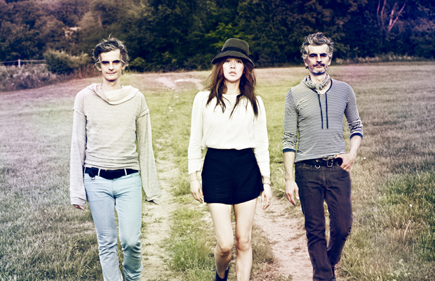 BlondeRedhead_Main3