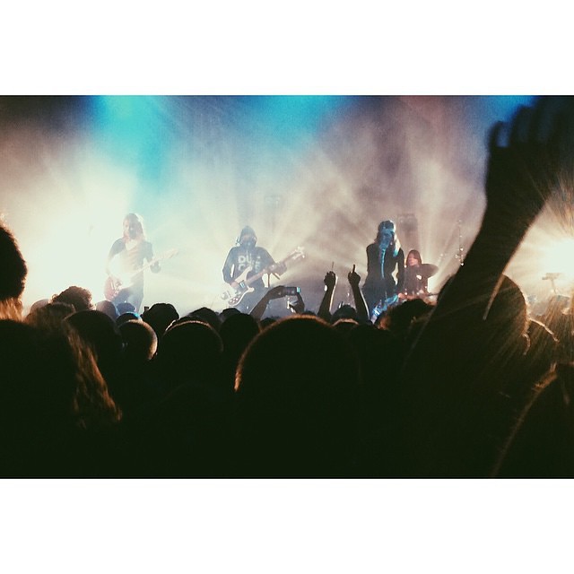 #Warpaint shared a new song a few days back! Yay! And they're also touring #Europe at the moment! Yay 2.0!#regram via @gabriellejanelane