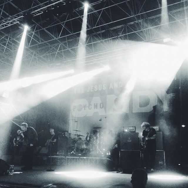 #thejesusandmarychain live at #ferrarasottolestelle last night! 🏼