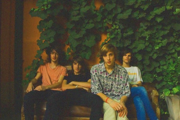 yellow traffic light