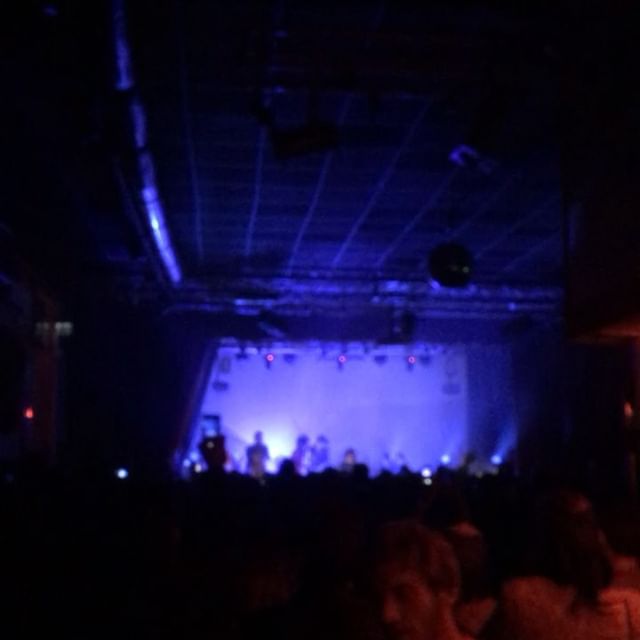 Superorganism Live at Locomotiv Club!