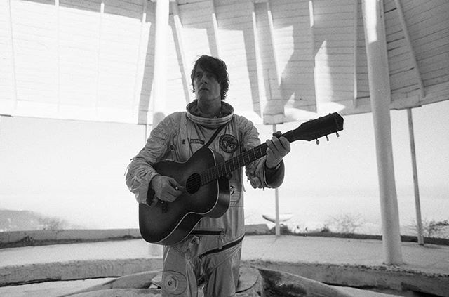 #kalporzawards2018 : #3 #spiritualized "and nothing hurt"