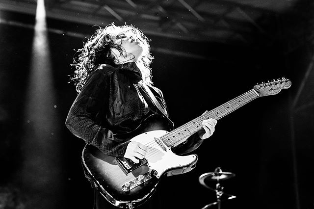 Anna Calvi live at Arti Vive festival