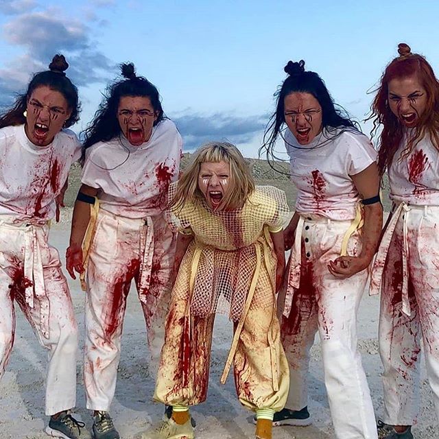 #AURORA new video is out