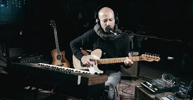 Oggi in anteprima su Kalporz il video di “Salomè”, presentato alle Gravity Session, di @pieralberto_valli