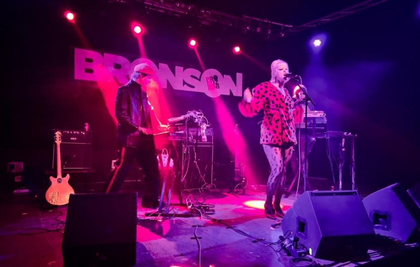 Baby Berserk, un tuffo nella sensualità degli eighties/oughties